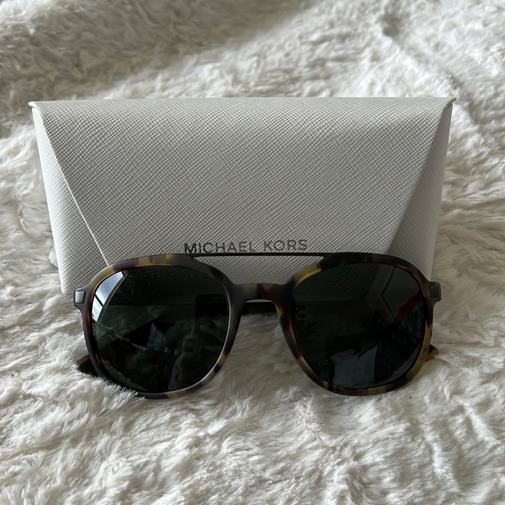 Brand New, Never Worn Michael Kors Sunnies